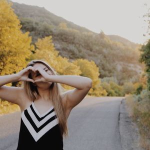 Meet your Posher, Nickelle